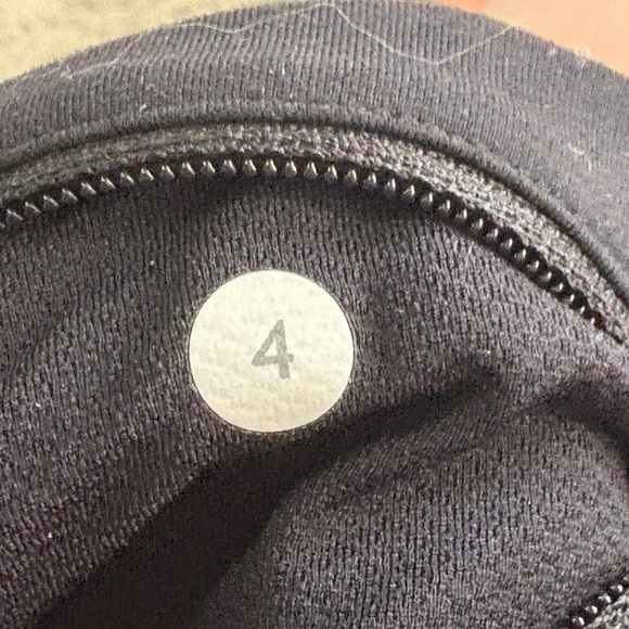 Lululemon Speed Up Short Long *4" Updated Fit
Black - Picture 7 of 7